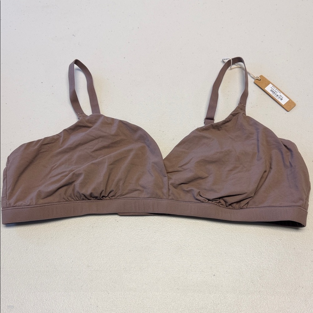 NWT SKIMS Fits Everybody Triangle Bralette